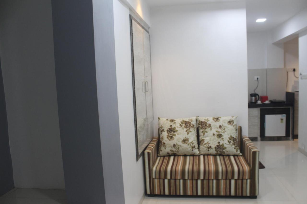 Hotel Park Inn Andheri West Мумбаи Экстерьер фото
